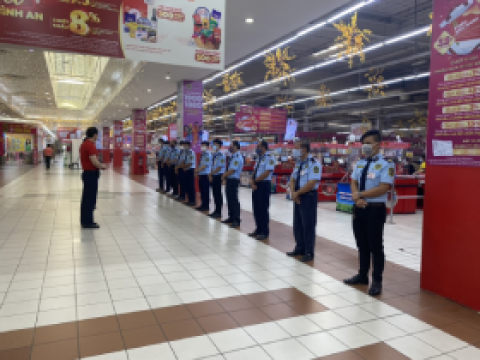 Bảo vệ siêu  thị 